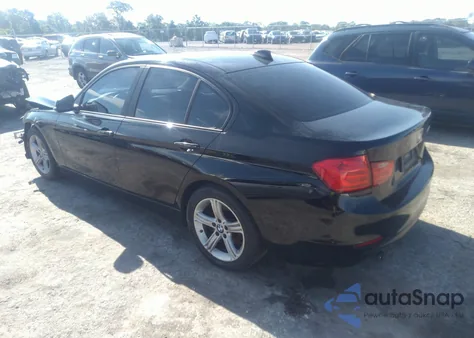 2013 BMW 320I z USA, uszkodzony, nr VIN WBA3B1C58DK128563
